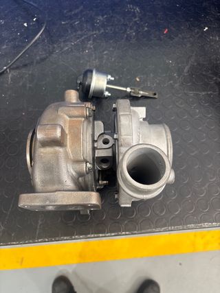 Turbocompresor Nissan Patrol y60 