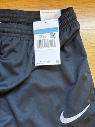 Pantalón Largo Nike negro - M - con etiqueta 