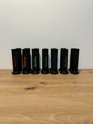 PUÑOS DE MOTO DOMINO