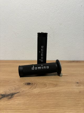 PUÑOS DE MOTO DOMINO