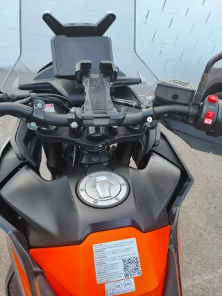 KTM Adventure 890