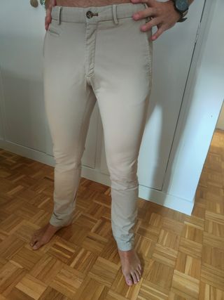 Pantalones chinos Massimo Dutti beige