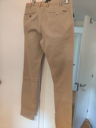 Pantalones chinos Massimo Dutti beige