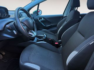 Peugeot 208 Style