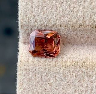 ZAFIRO PADPARADSCHA 1.18 cts VVS CERTIFICADO  