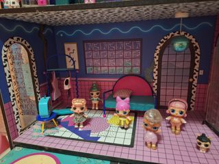 Casa Muñecas LOL - 2 plantas Se entrega limpia