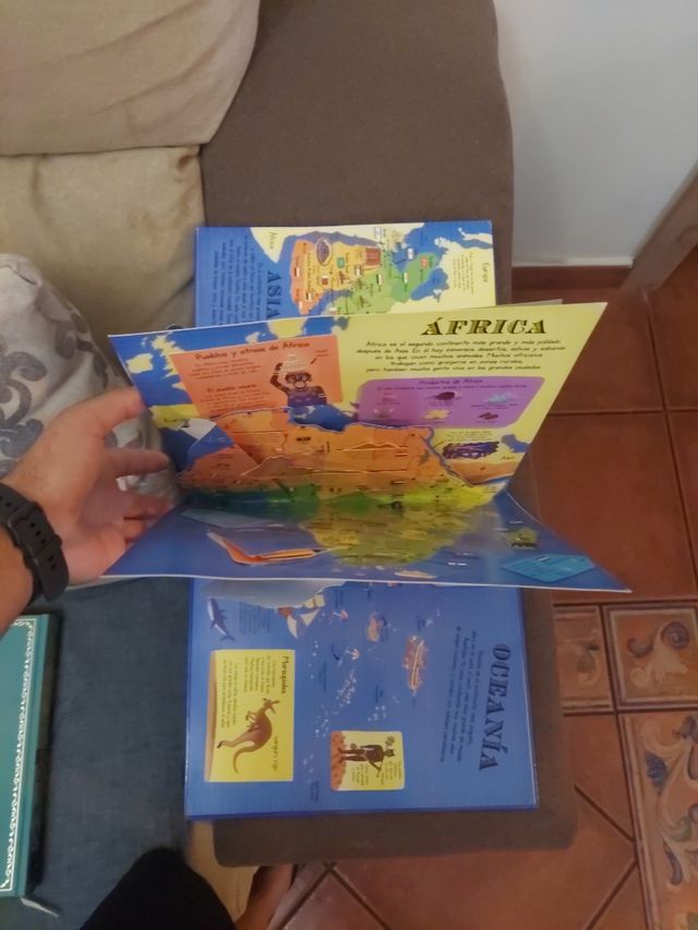 Mi Primer Atlas Con Pop-ups