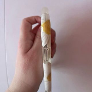 Funda iPhone 11 transparente margaritas