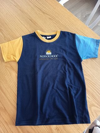 Camiseta Novaschool niño talla 10