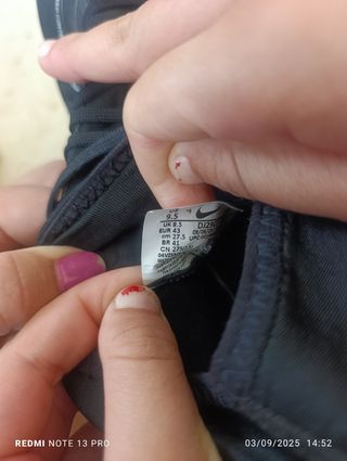 Botas Nike fútbol niño talla 43