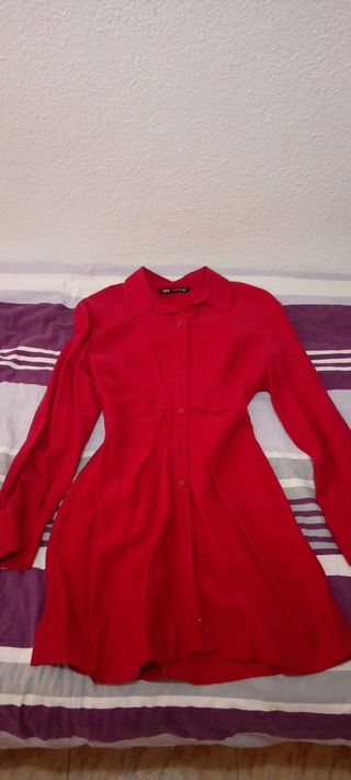 Vestido estilo camisa roja Zara