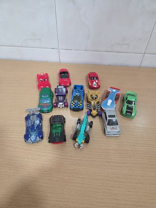12 Coches Hot Wheels - Juguetes