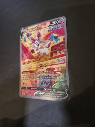 Album Pokémon: cartas variadas