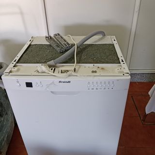 Lavavajillas casi nuevo