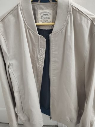 Cazadora bomber beige Dustin