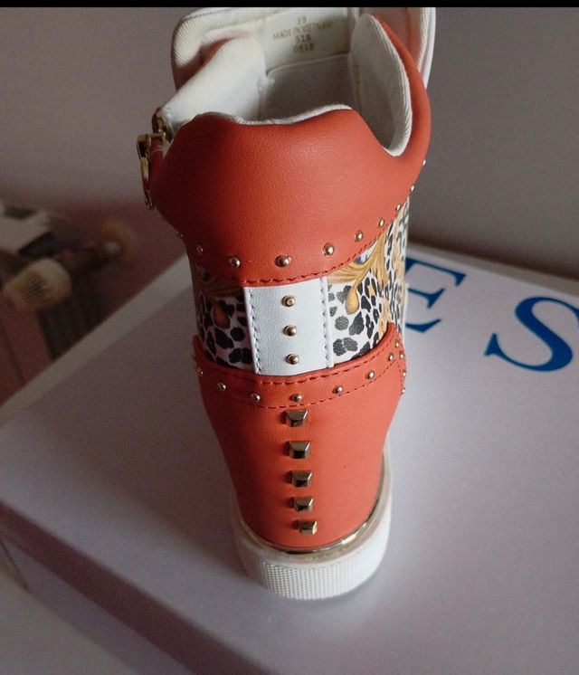 Zapatillas Guess altas