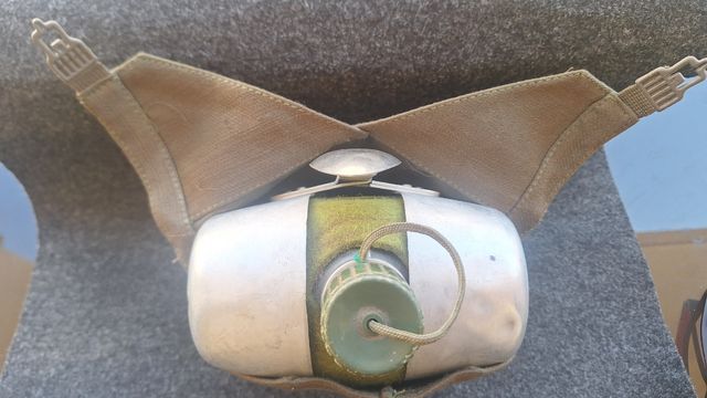 Antigua cantimplora ejército español