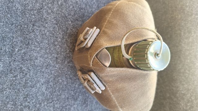 Antigua cantimplora ejército español