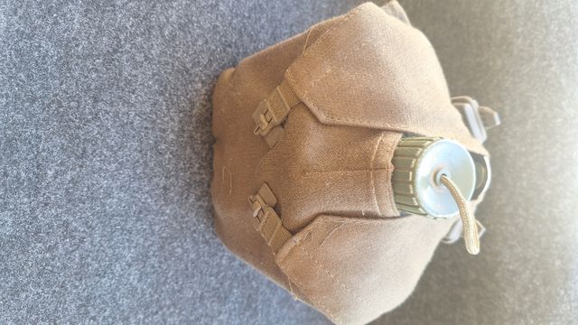 Antigua cantimplora ejército español