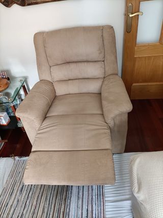 Sedia reclinabile in microfibra beige