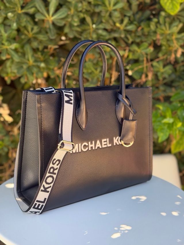 Borsa Michael Kors Jet Set nera