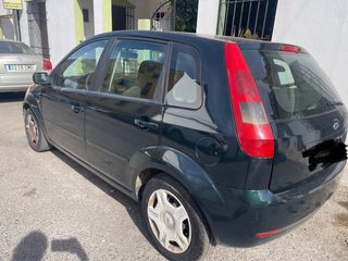 Ford Fiesta 2004