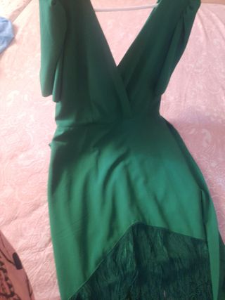 Vestido verde fruncido