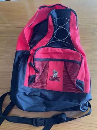 Mochila CACIQUE ORINOCO roja y negra