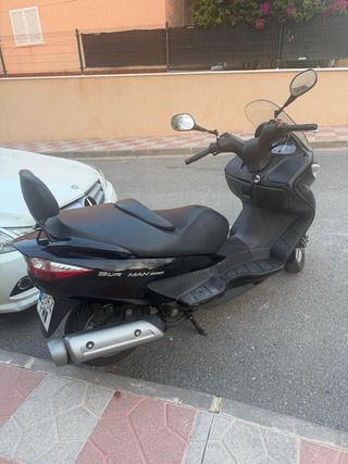 Suzuki Burgman 200 - Scooter