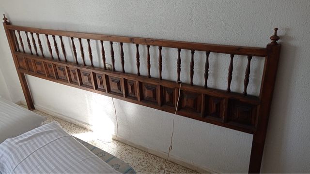 Cabecero madera matrimonio estilo castellano