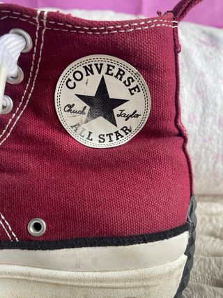Converse rojas 