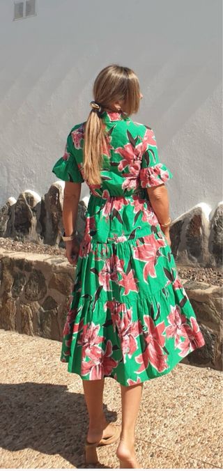 Vestido Zara midi flores