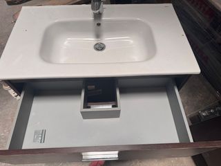 Mueble baño con lavabo