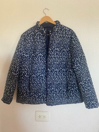 Chaqueta roja acolchada