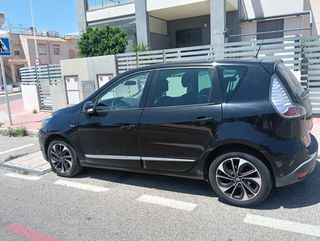 Renault Scenic 2015
