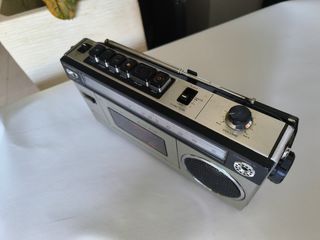 Radio Cassette Sanyo M1700F - Gris