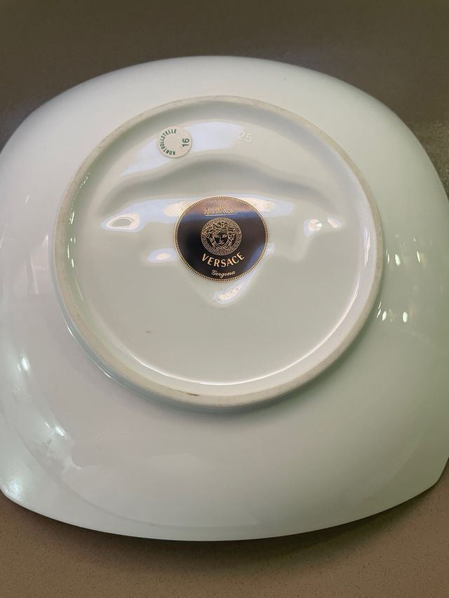 Plato Versace decorativo