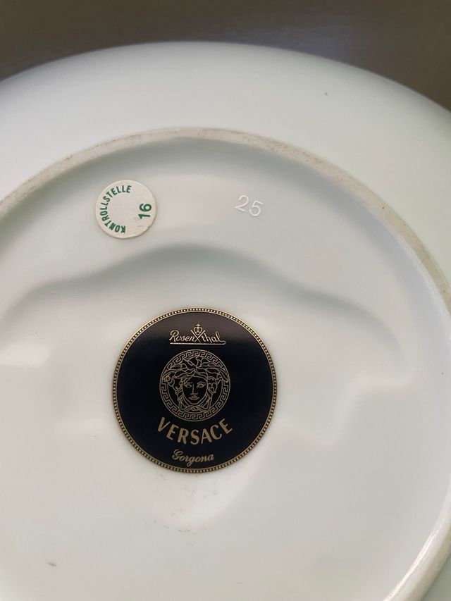 Plato Versace decorativo
