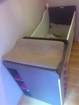 Cuna convertible cama  + cambiador
