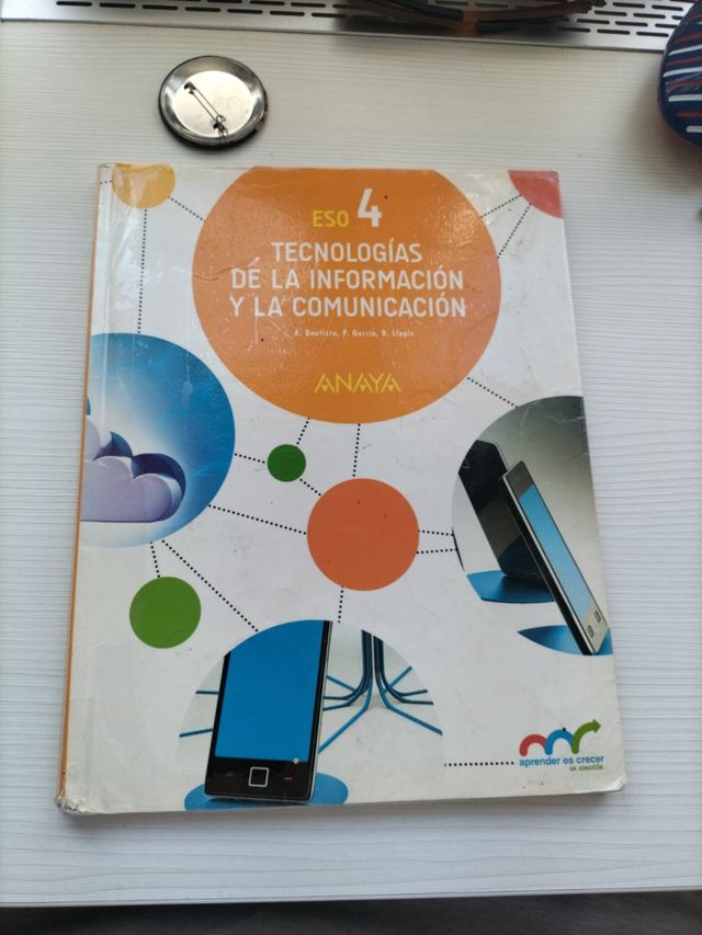 Tecnologías de la Información y la Comunicación 4.