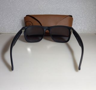 Ray-Ban Justin Polarizadas Negro MATE