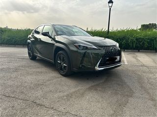 LEXUS UX 250h 2WD PREMIUM  con BOLA LEXUS