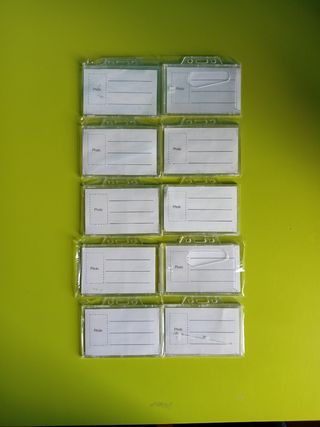 10 Porta badge. 
