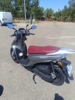 Scooter Kymco People S 125cc Gris