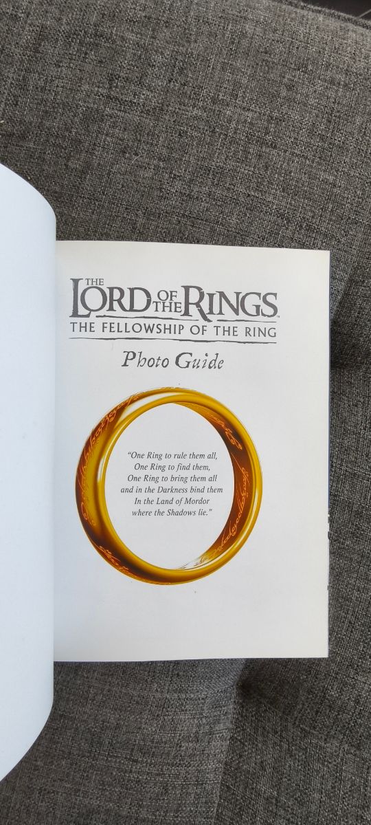 The Fellowship of the Ring Photo Guide (The Lor...