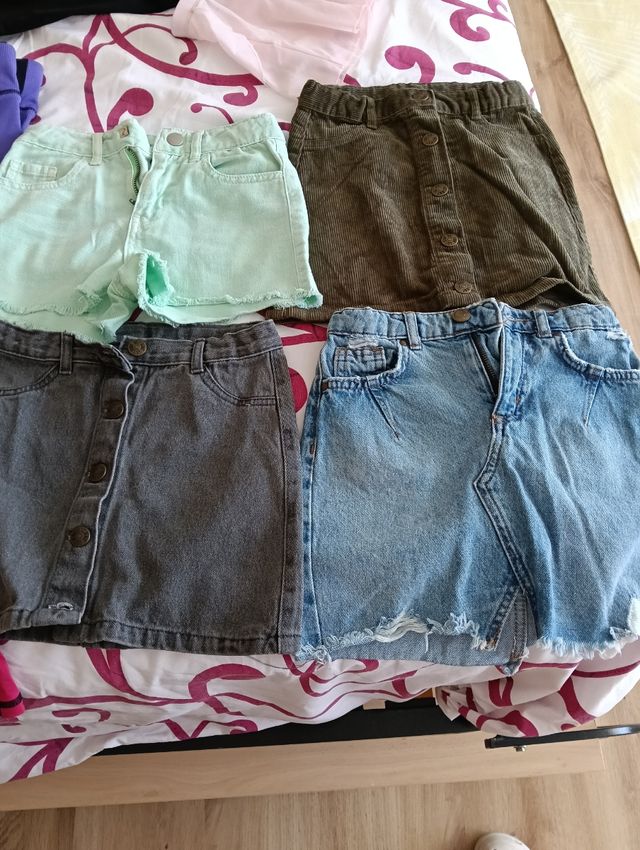 4 Faldas niña talla 8