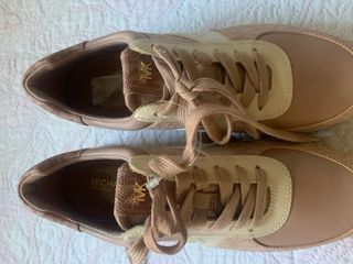 Zapatillas Michael Kors beige y rosa