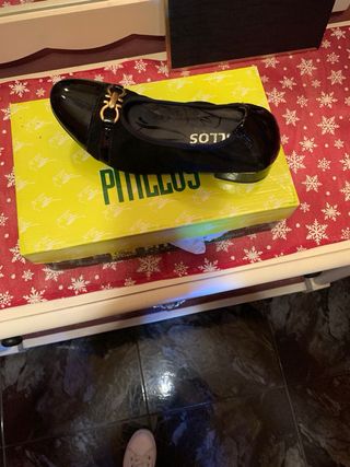 Zapatos S. MENDIZABAL negros