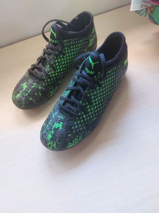 Zapatillas Puma Fútbol Tacos - ¡Como Nuevas!