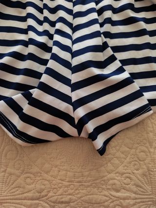 Enterizo rayas azul y blanco

